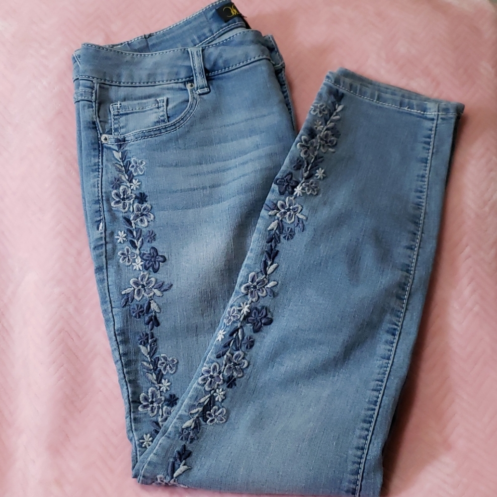 Catherine Malandrino floral embroidered jeans